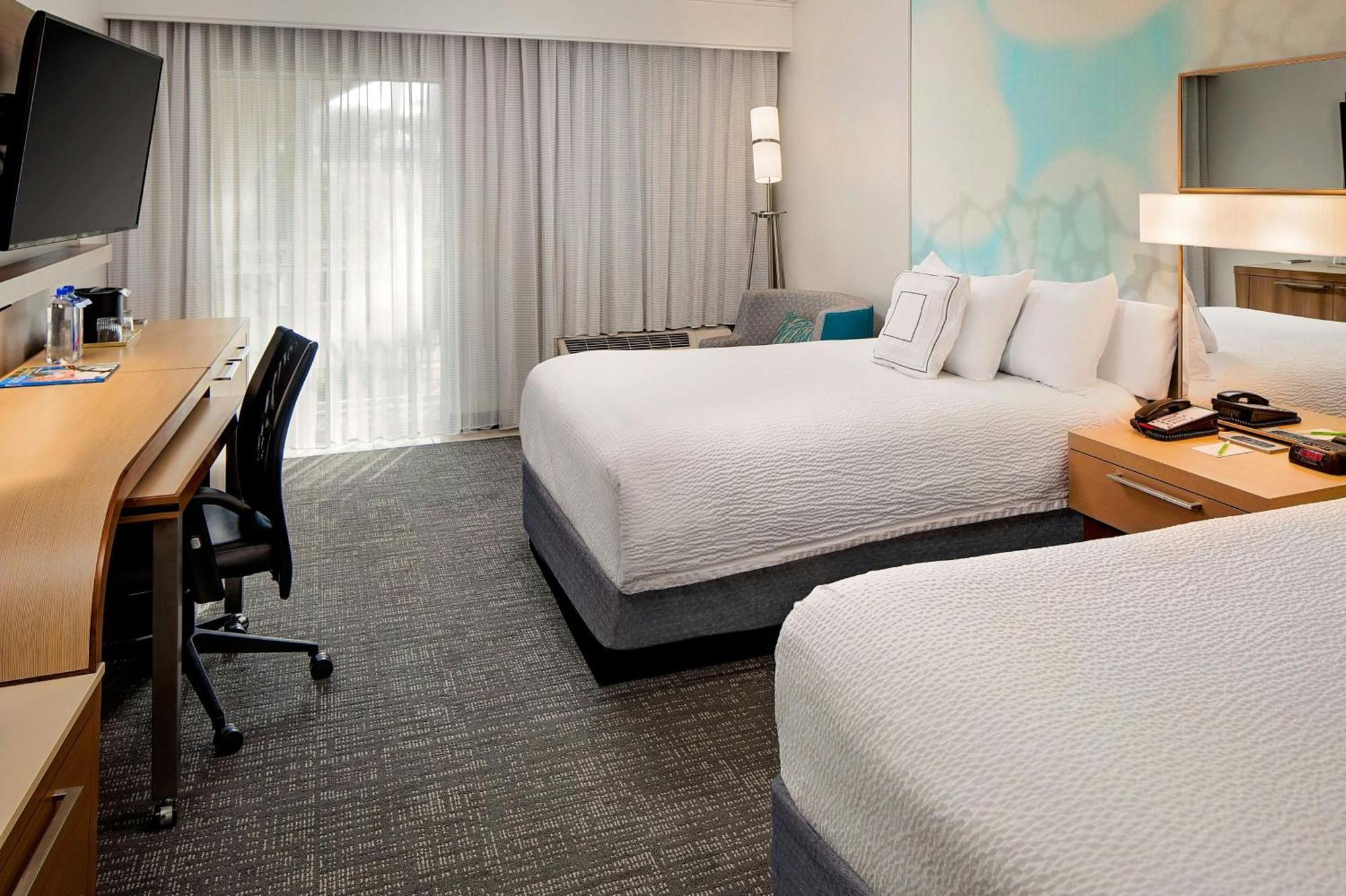 Courtyard By Marriott Fort Lauderdale North/Cypress Creek Экстерьер фото