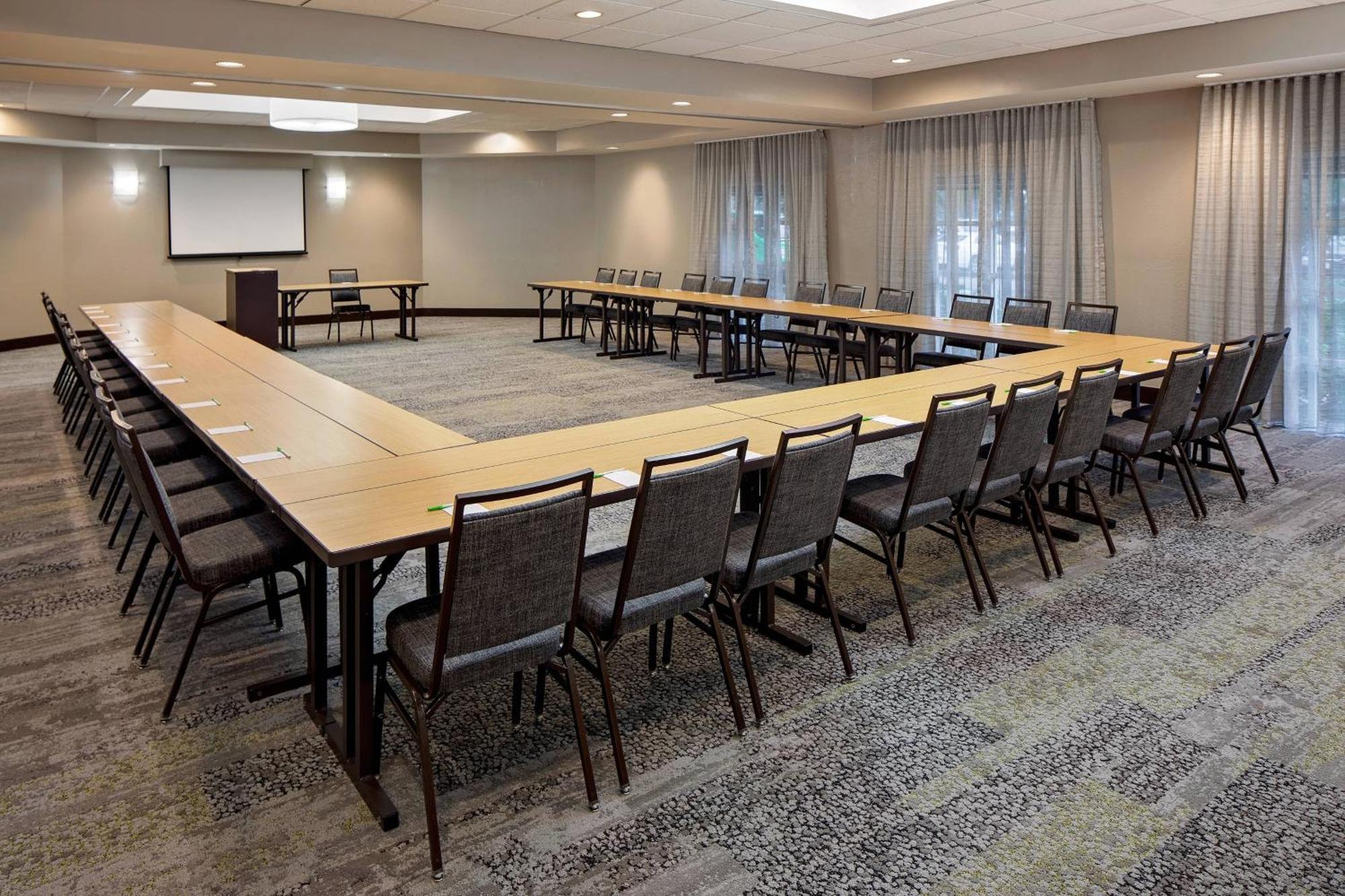 Courtyard By Marriott Fort Lauderdale North/Cypress Creek Экстерьер фото