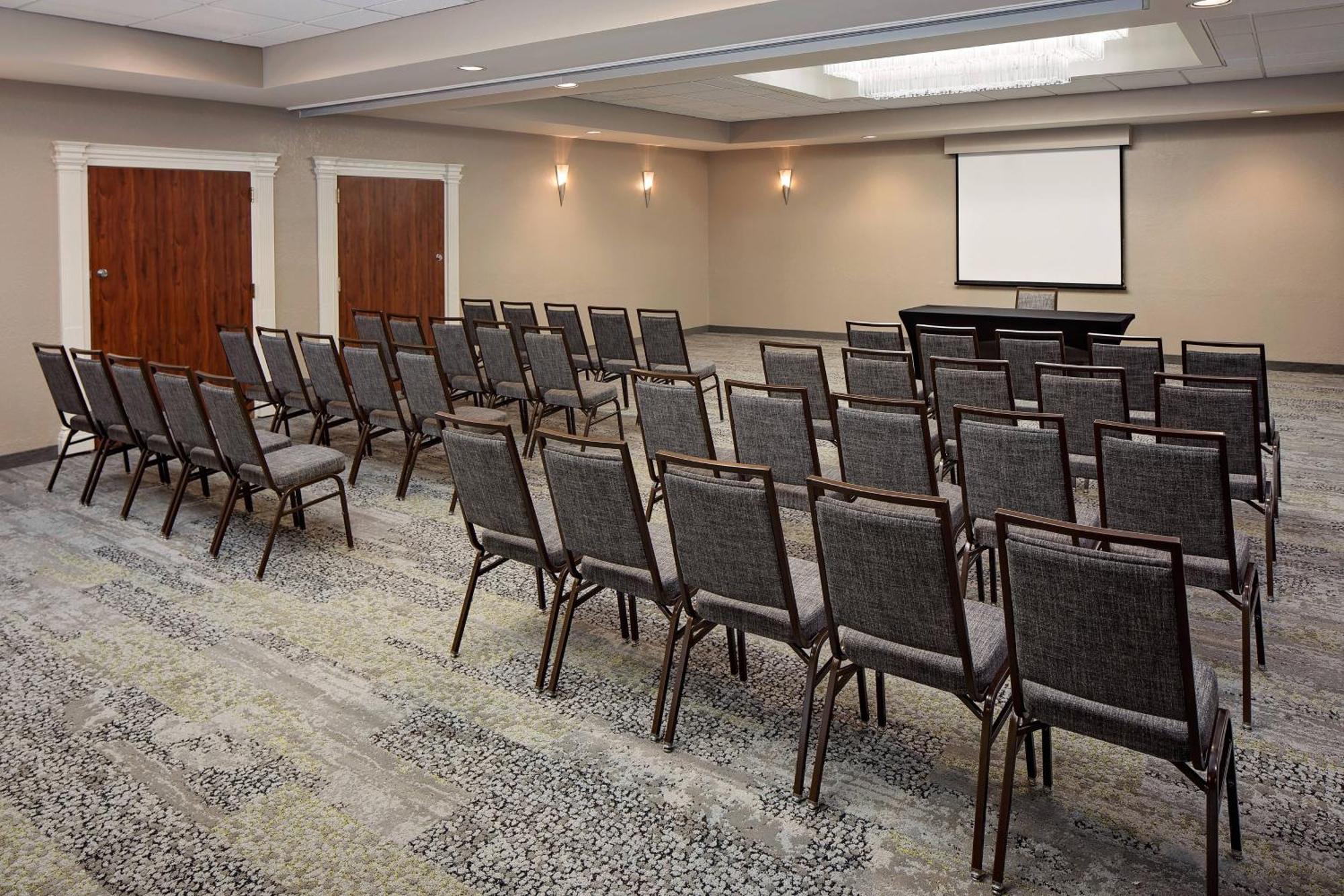 Courtyard By Marriott Fort Lauderdale North/Cypress Creek Экстерьер фото