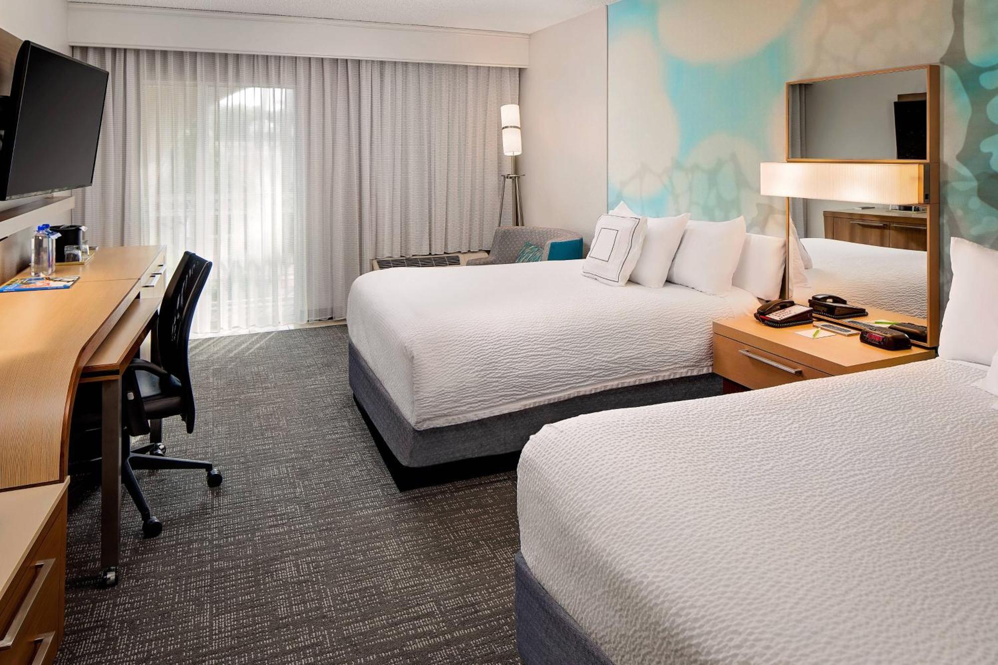 Courtyard By Marriott Fort Lauderdale North/Cypress Creek Экстерьер фото