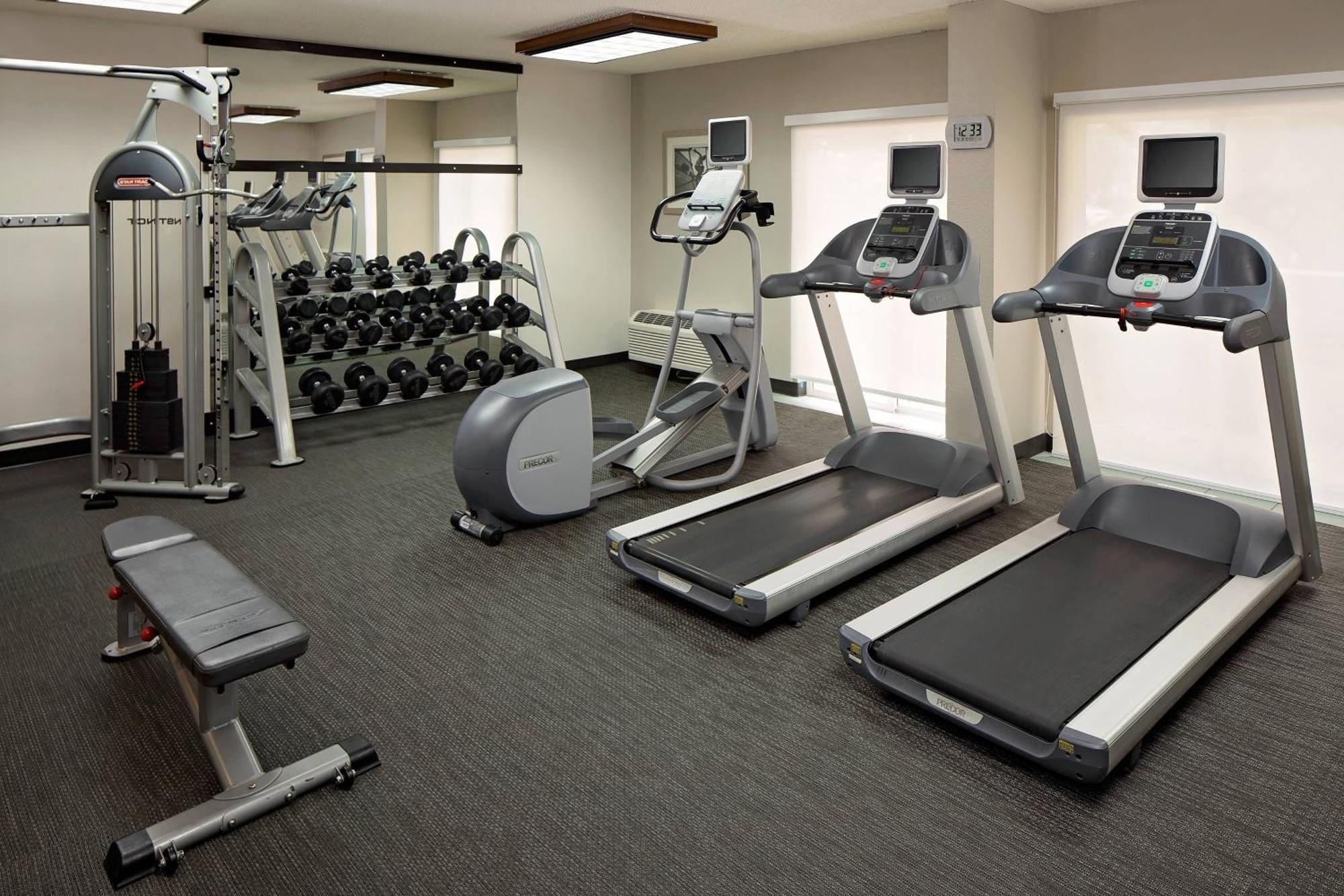 Courtyard By Marriott Fort Lauderdale North/Cypress Creek Экстерьер фото