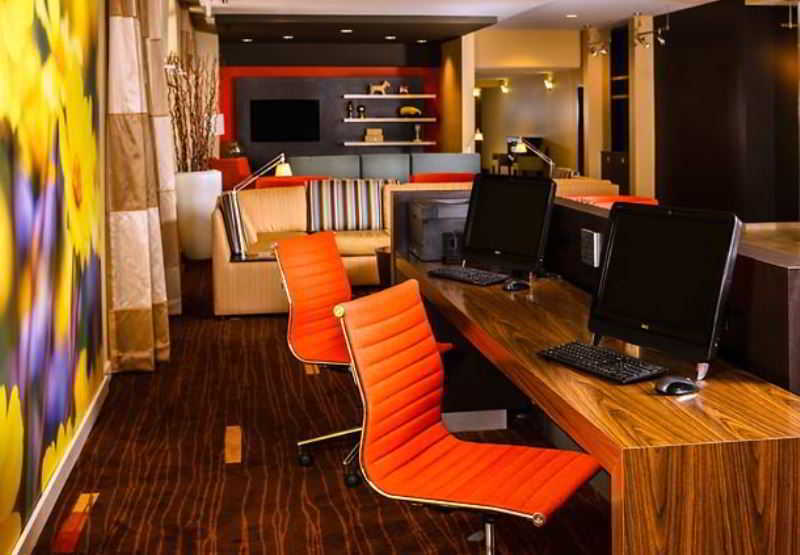 Courtyard By Marriott Fort Lauderdale North/Cypress Creek Экстерьер фото